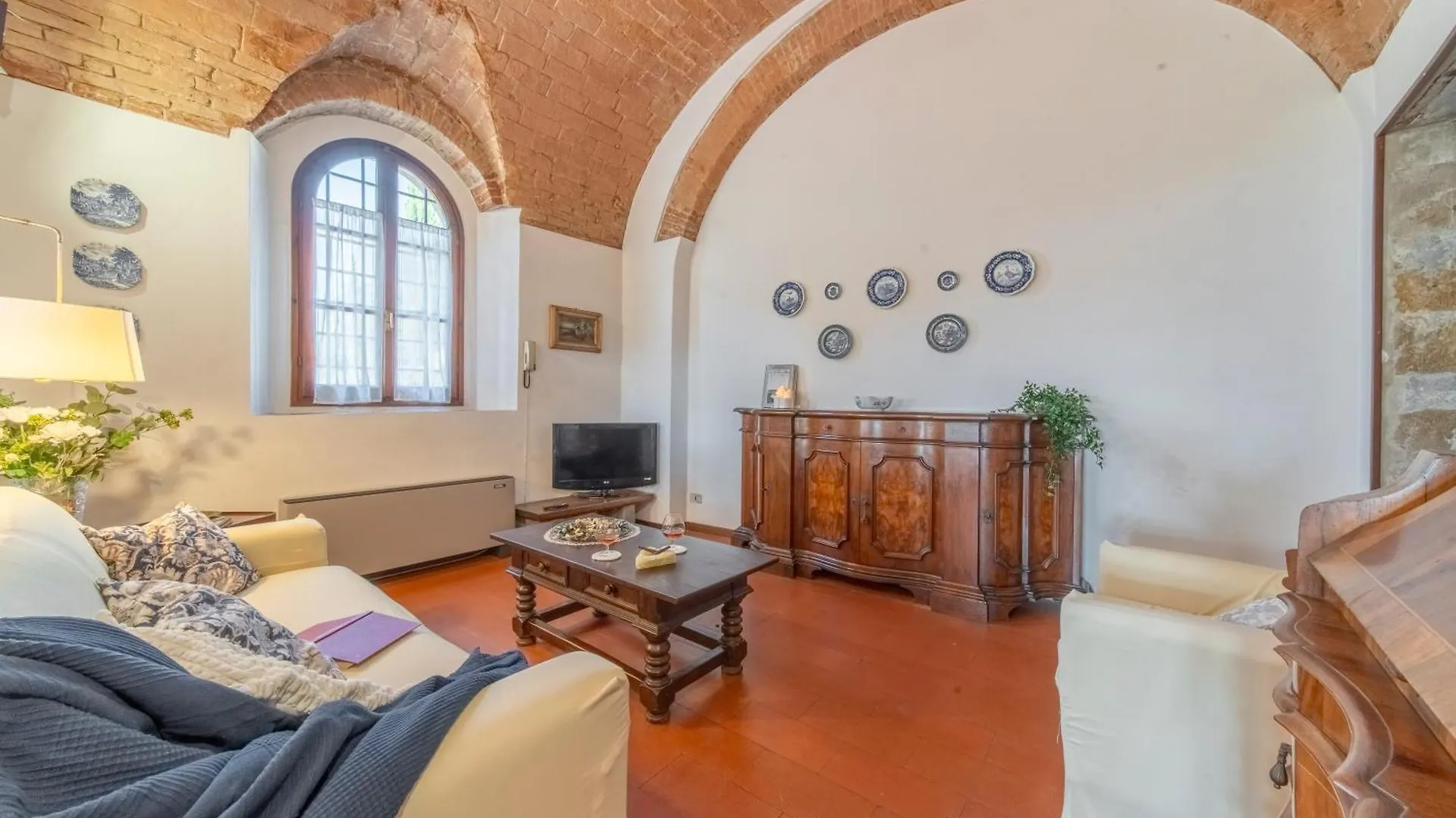Apartment Charming Florentine Hideout Florence