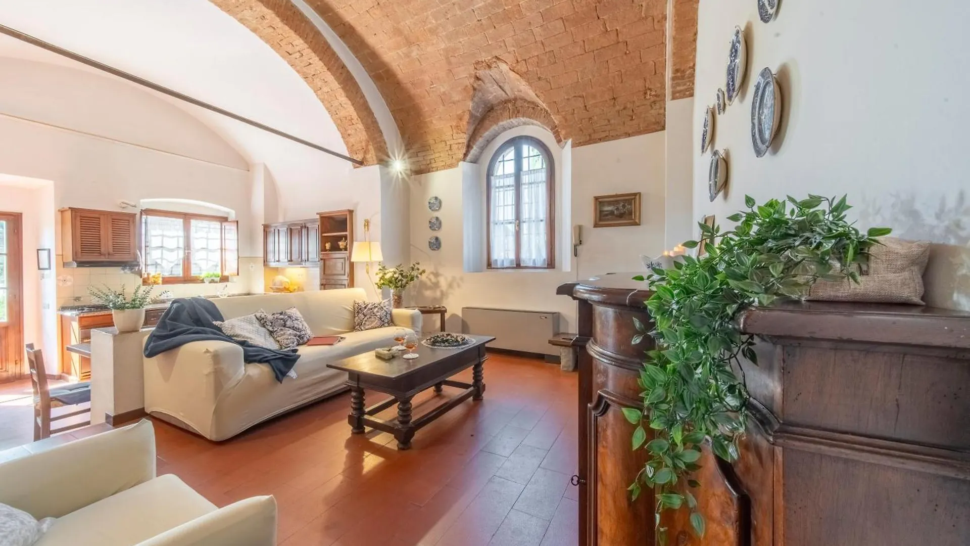 Apartment Charming Florentine Hideout Florence Italy
