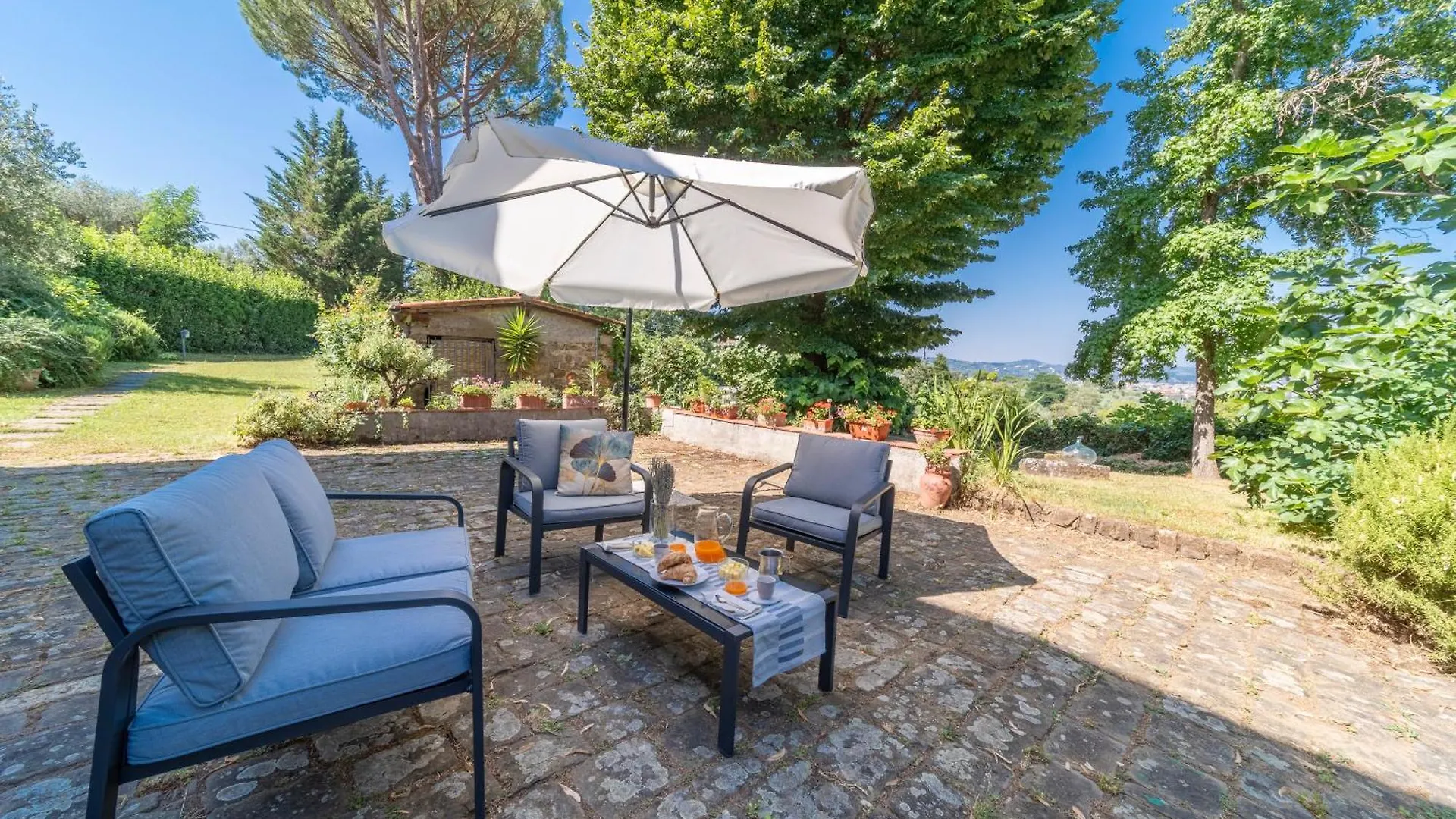 Apartment Charming Florentine Hideout Florence